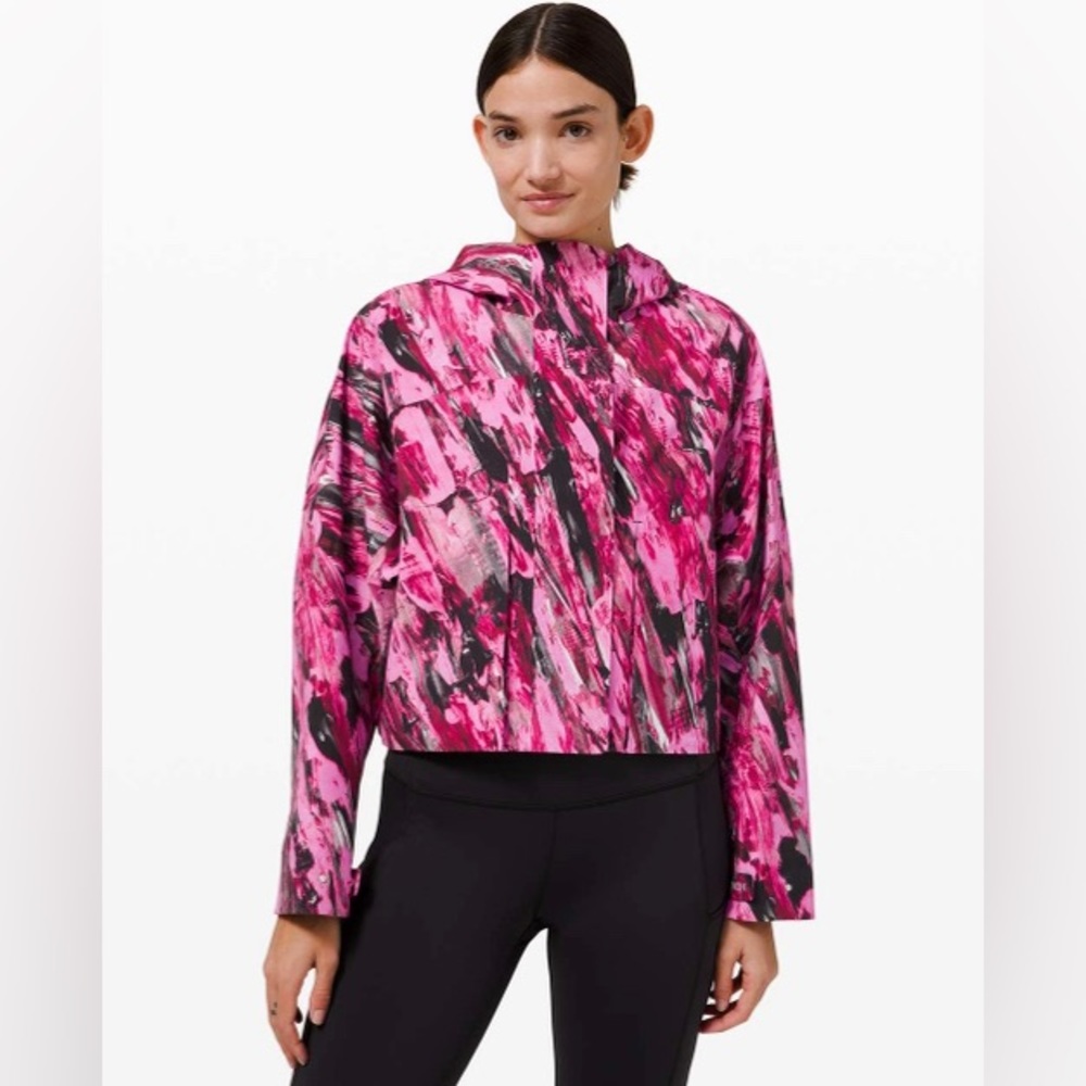 Lululemon Rain Chaser Jacket
Incentive Multi